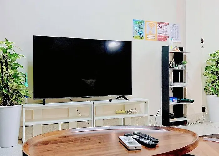 5br House 8beds, Ekkamai Bts 12mins Walk, 711, Shopping Mall Villa